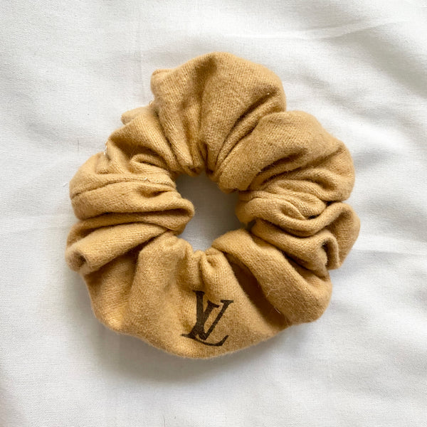 louis vuitton sells a scrunchie know your worth｜TikTok Search