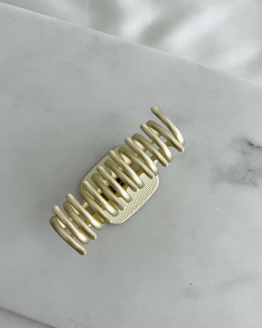 Matte Gold Metal Claw Clip