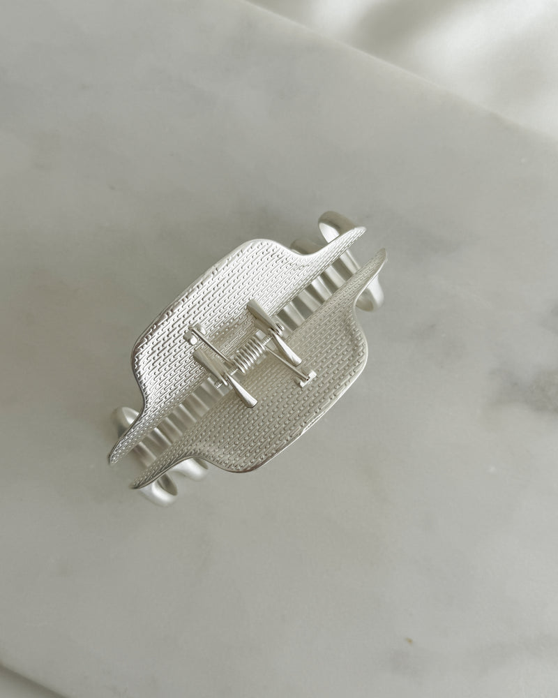Matte Silver Metal Claw Clip