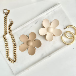 Cream Flower Clip