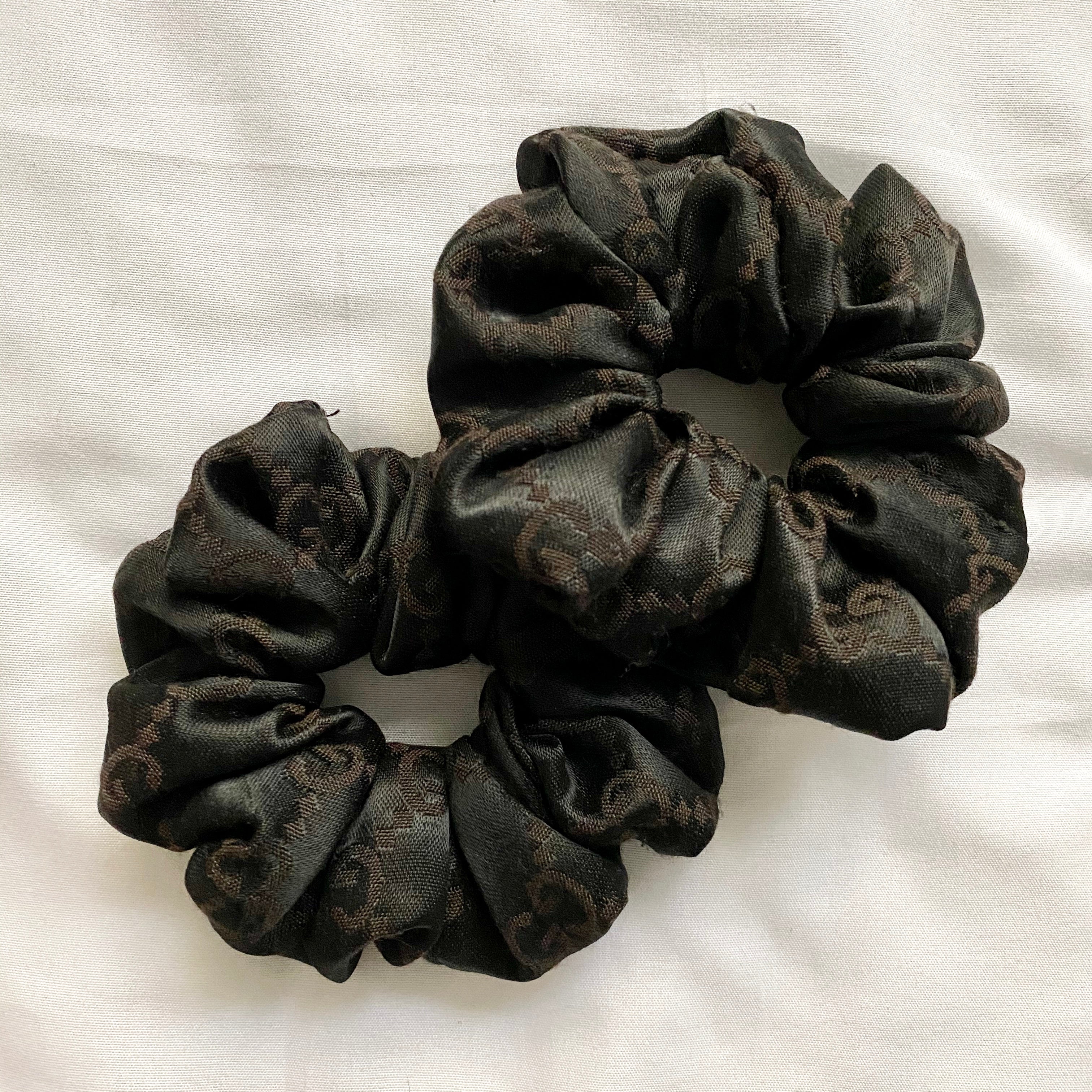 GG Scrunchie (Brown Monogram) – Summer Buns GG Scrunchie (Brown Monogram) – Summer Buns