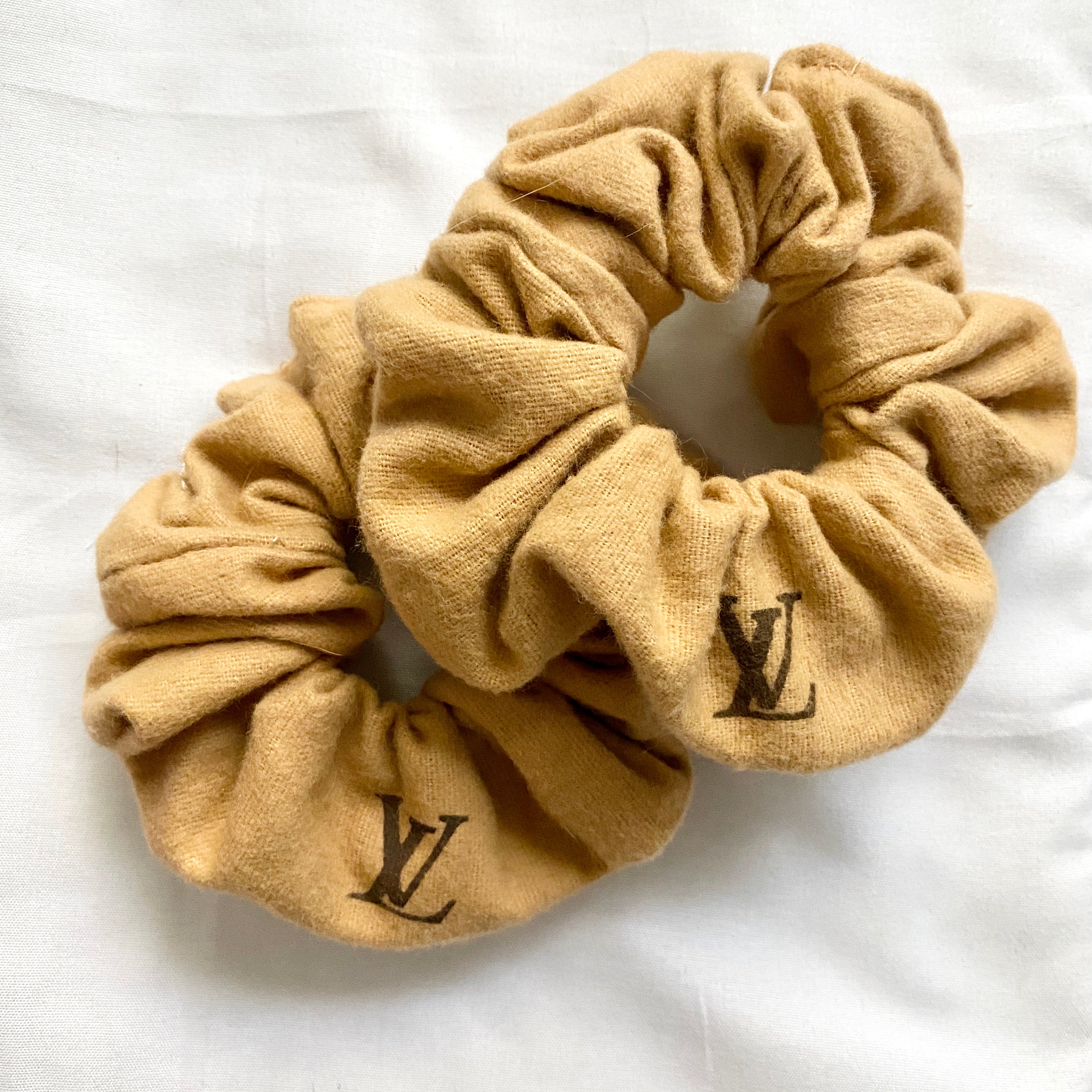 【Louis Quatorze】韓国人気★ HAIR SCRUNCHIE Amazon.com: NUEAYMS Oversize Hair Scrunchie Korean Pleated
