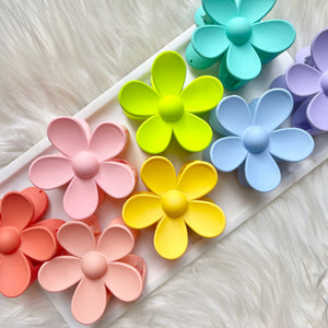 Lilac Flower Clip