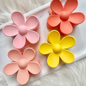 Peach Flower Clip
