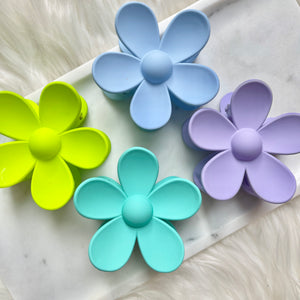 Lilac Flower Clip
